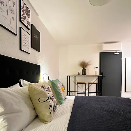 Chic Studio For A Relaxing Holiday In - Studio-3