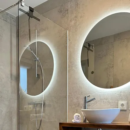 Chic Studio For A Relaxing Holiday In - Studio-3 Komarna